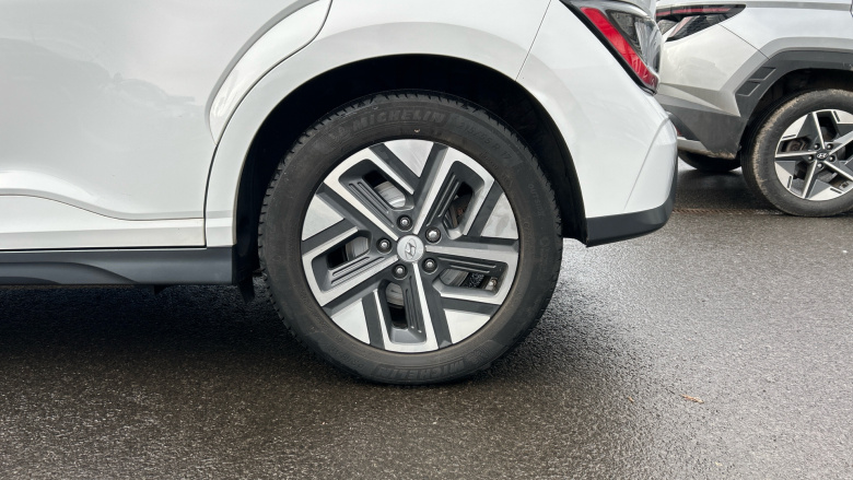 Hyundai KONA 150kW Premium 64kWh 5dr Auto Electric Hatchback